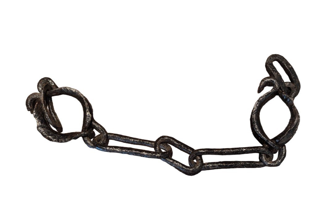 Wrought Iron Convict Shackles - Feet And Hands - Judge's Hammer - Curiosity-photo-2