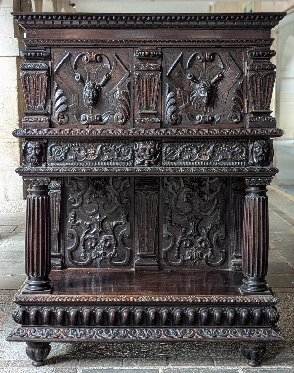 Rare Renaissance Dresser - 16th Century - Museum Furniture 