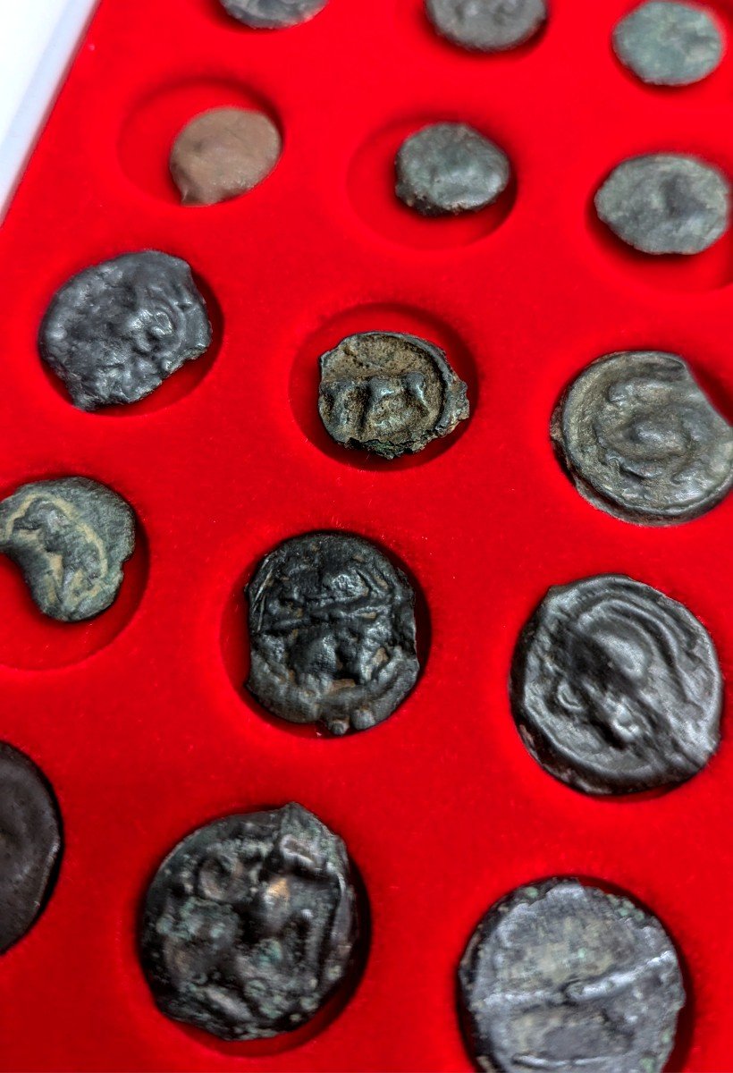 Collection Of 38 Gallic Coins – Gossip – Numismatics-photo-3