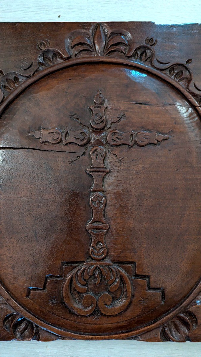 Religious Walnut Panel Transformed Into A Carving Table – Aveyron – 17th - 18th Century-photo-4