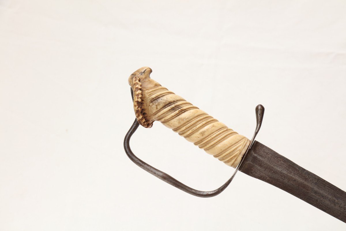 Corsair Sword Vive Le Roy XVII-photo-4