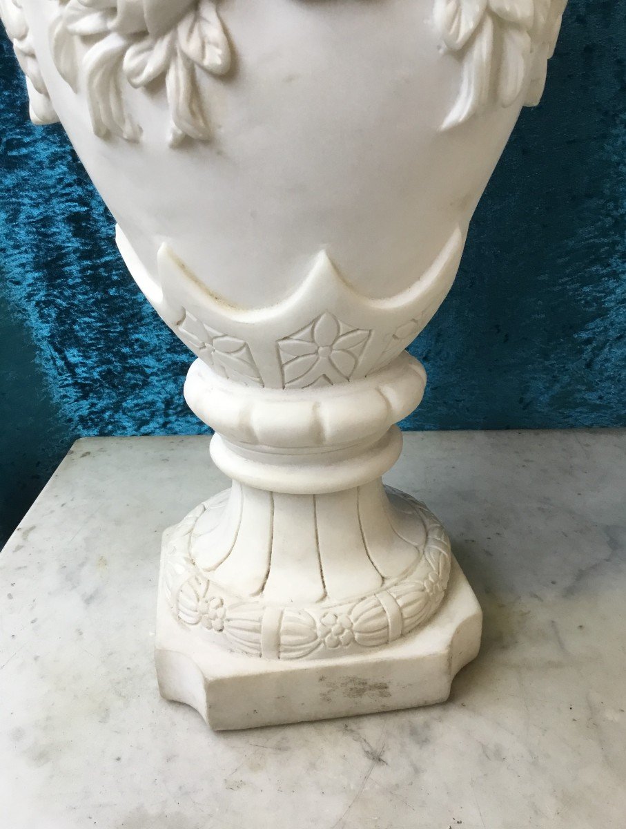 Pair Of White Marble Vases-photo-3