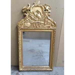 Miroir en bois sculpté doré, 18e siècle