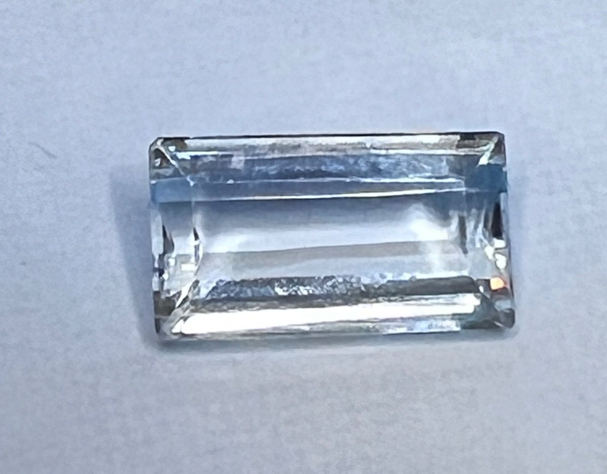 Semi Precious Stone Aquamarine Emerald Cut 6.54 Ct