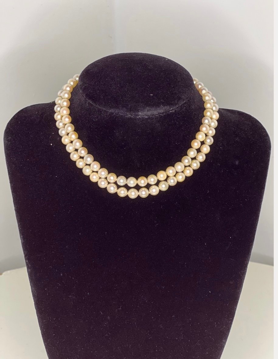 Choker Necklace 96 Akoya Cultured Pearls 18k Gold Clasp 60 Cm