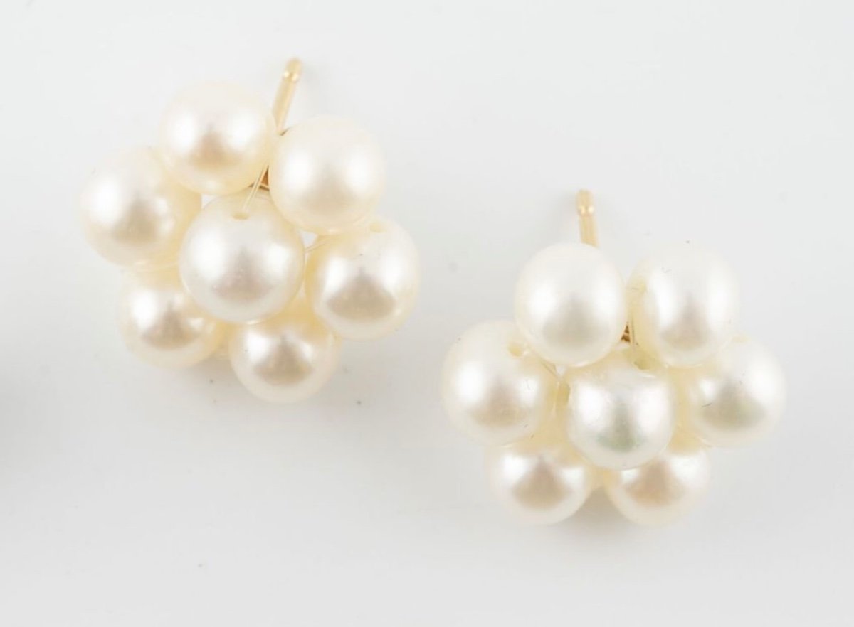 Pair Of 18k Gold And Cultured Pearl Earrings -photo-2