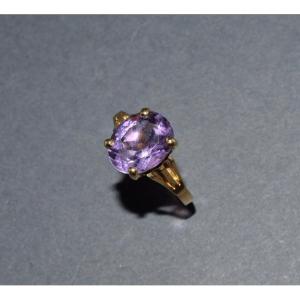 18k Yellow Gold And Amethyst Ring