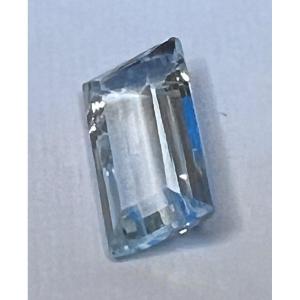 Semi Precious Stone Aquamarine Emerald Cut 6.54 Ct