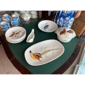 Magnificent Game Service In Earthenware From Gien, Model "the Birds" 14 Pieces.