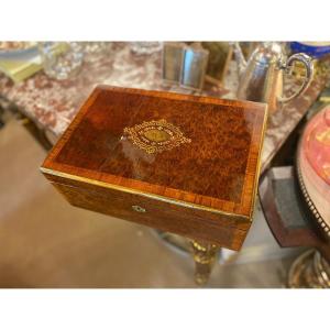 Writing Box In Walnut, Rosewood And Nacre Nineteenth, XIXth Time.