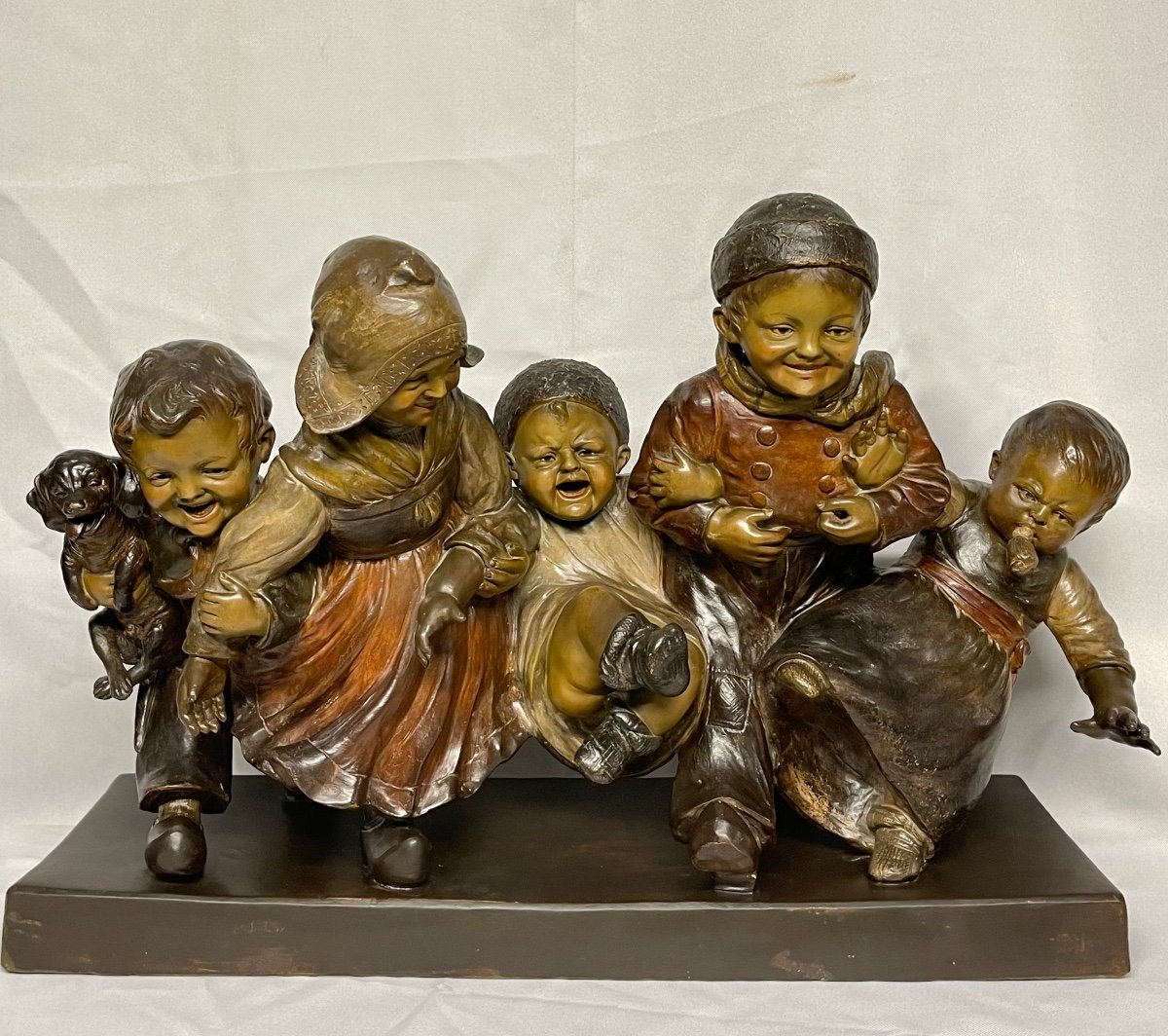 "children's Farandole" Hans Gurazde For Fritz Kochendörfer, Large Polychrome Terracotta 55 Cm