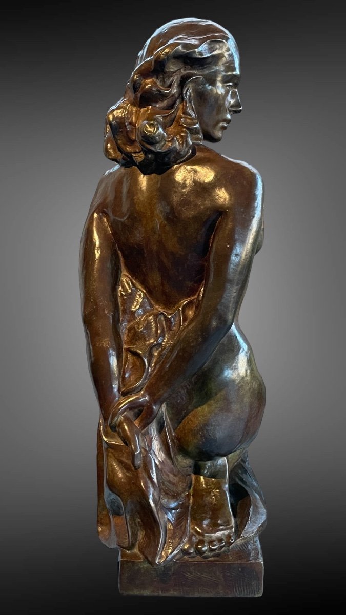 Sculpture En Bronze  «  Nu Agenouillé » Johan De Maegt -photo-4