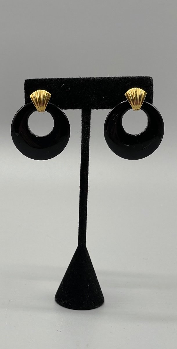 Pair Of Gold And Onyx Earrings-photo-2