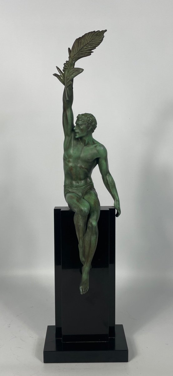 "victory" Sculpture Pierre Le Faguays Edited By Max Le Verrier