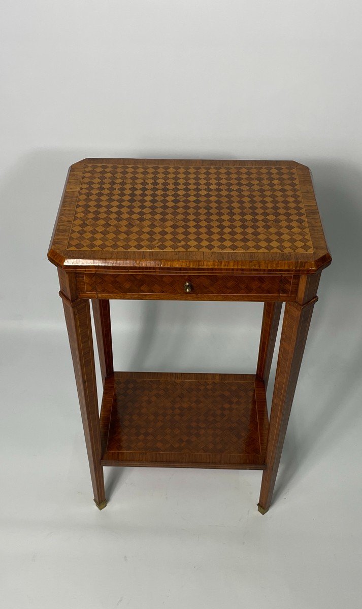 Mobilier d'Appoint Marqueterie De Damier De Style Louis XVI-photo-1