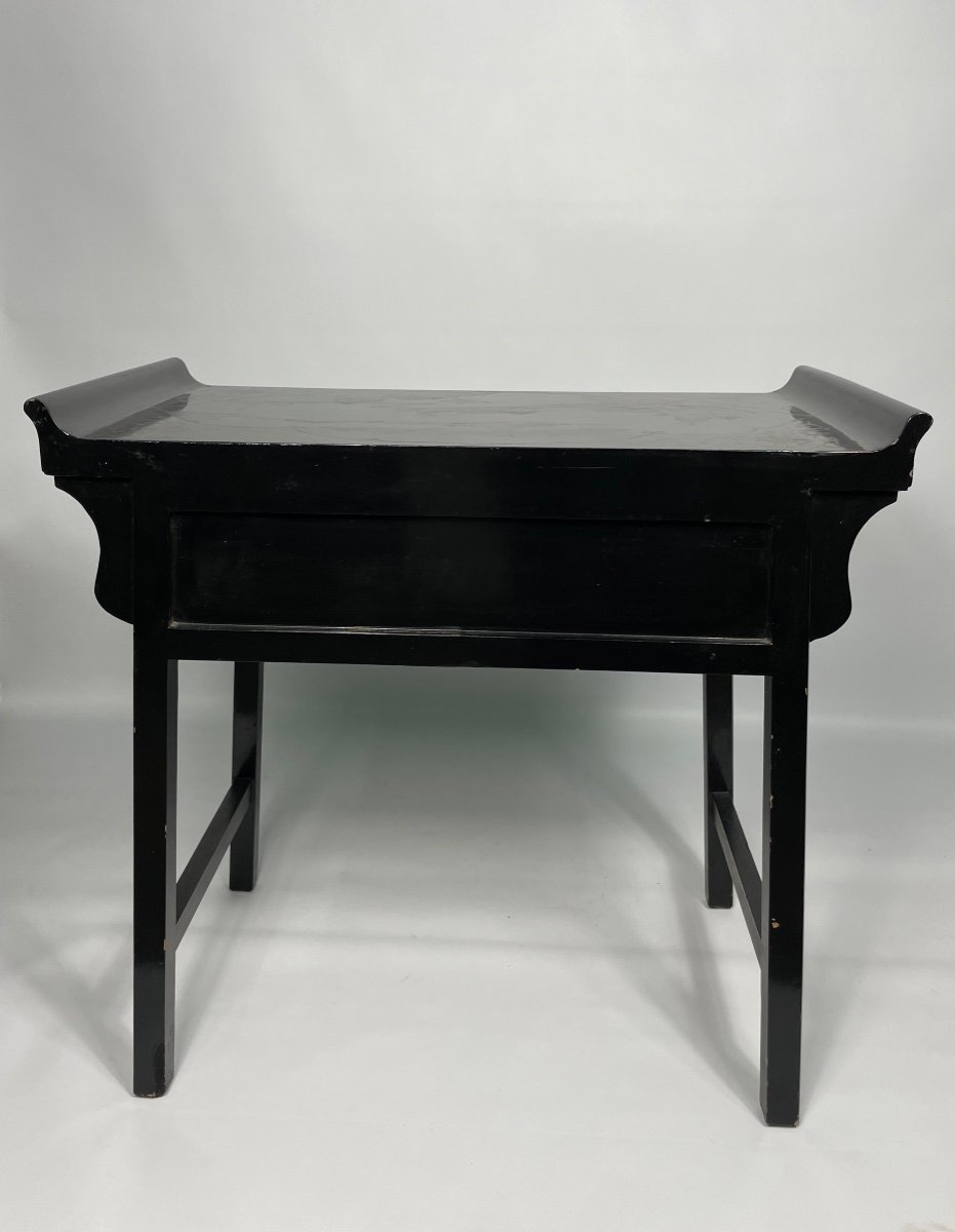 Japanese Lacquered Console -photo-5