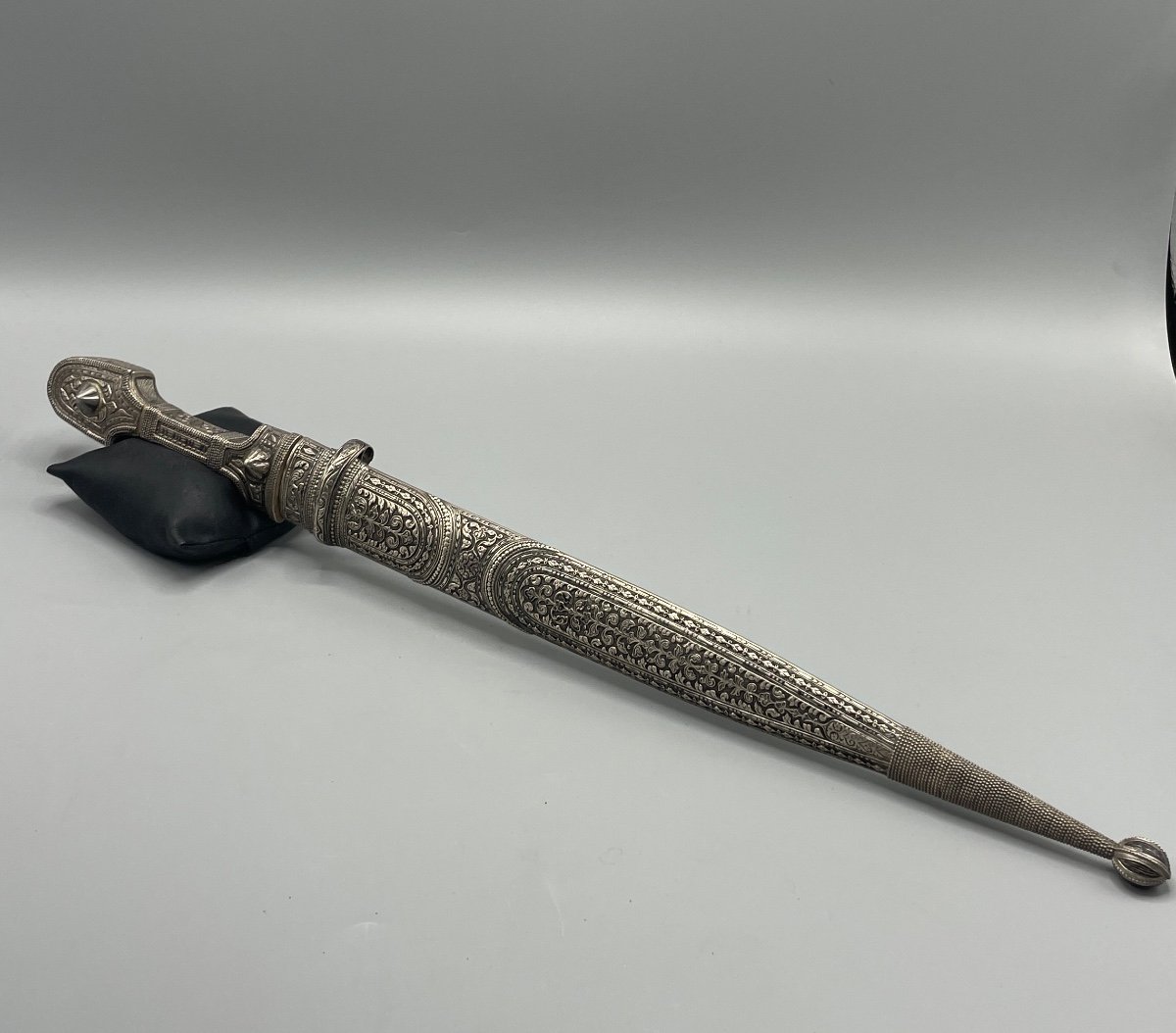 Caucasian Kindjal Dagger -photo-2