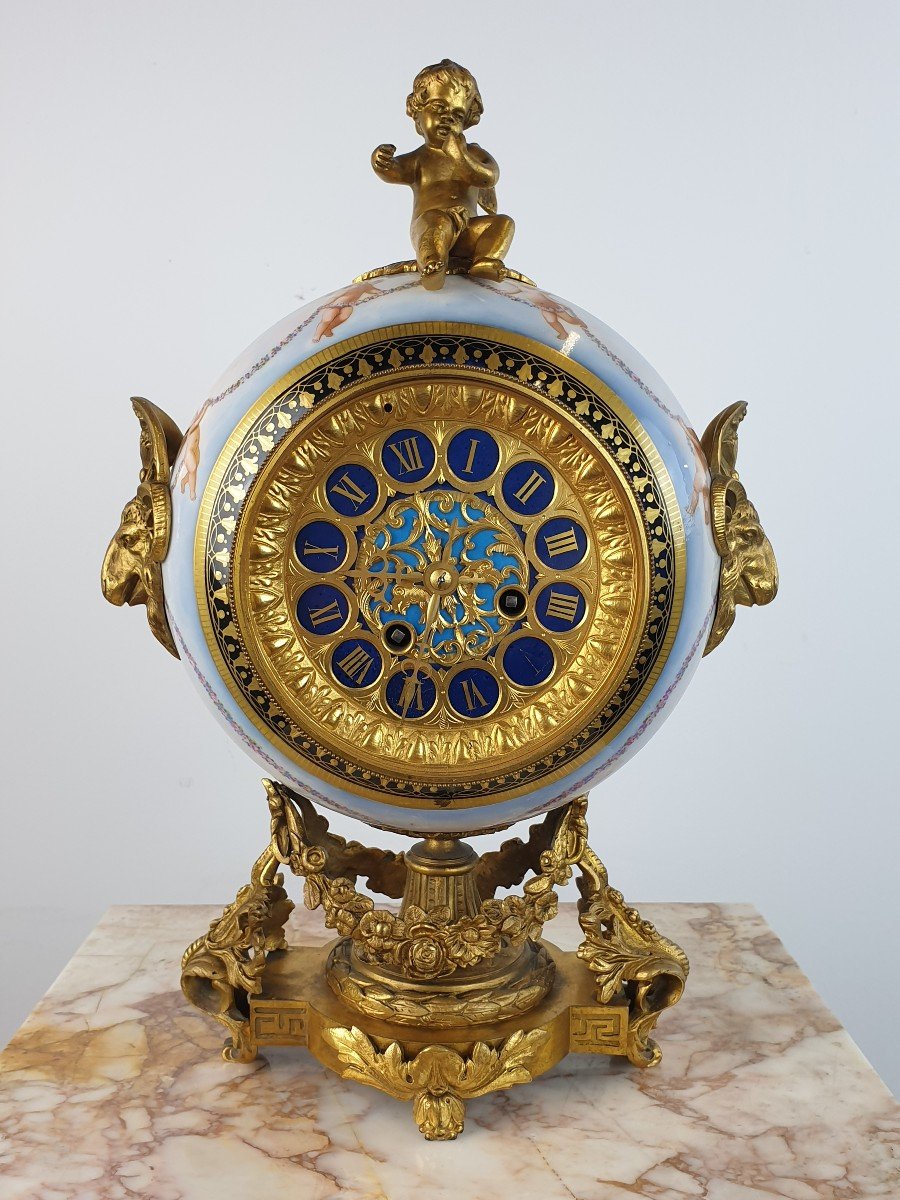 Pendule En Sevres Porcelaine Bronze Dore XIXe