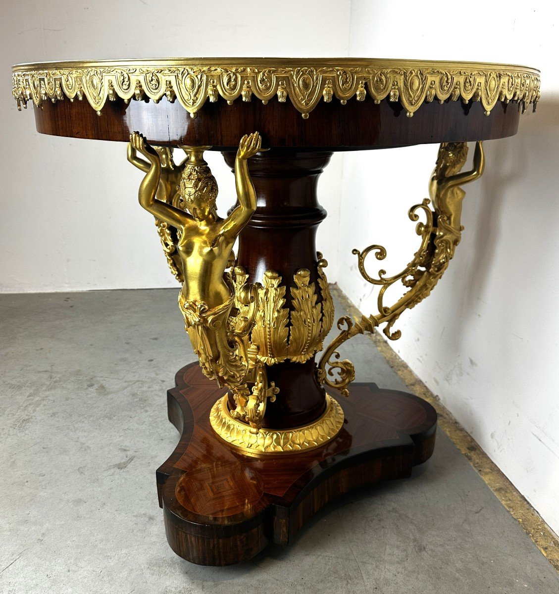 Table Ronde en Plateau de Sevres Porcelaine Bronze Dore 19eme-photo-8