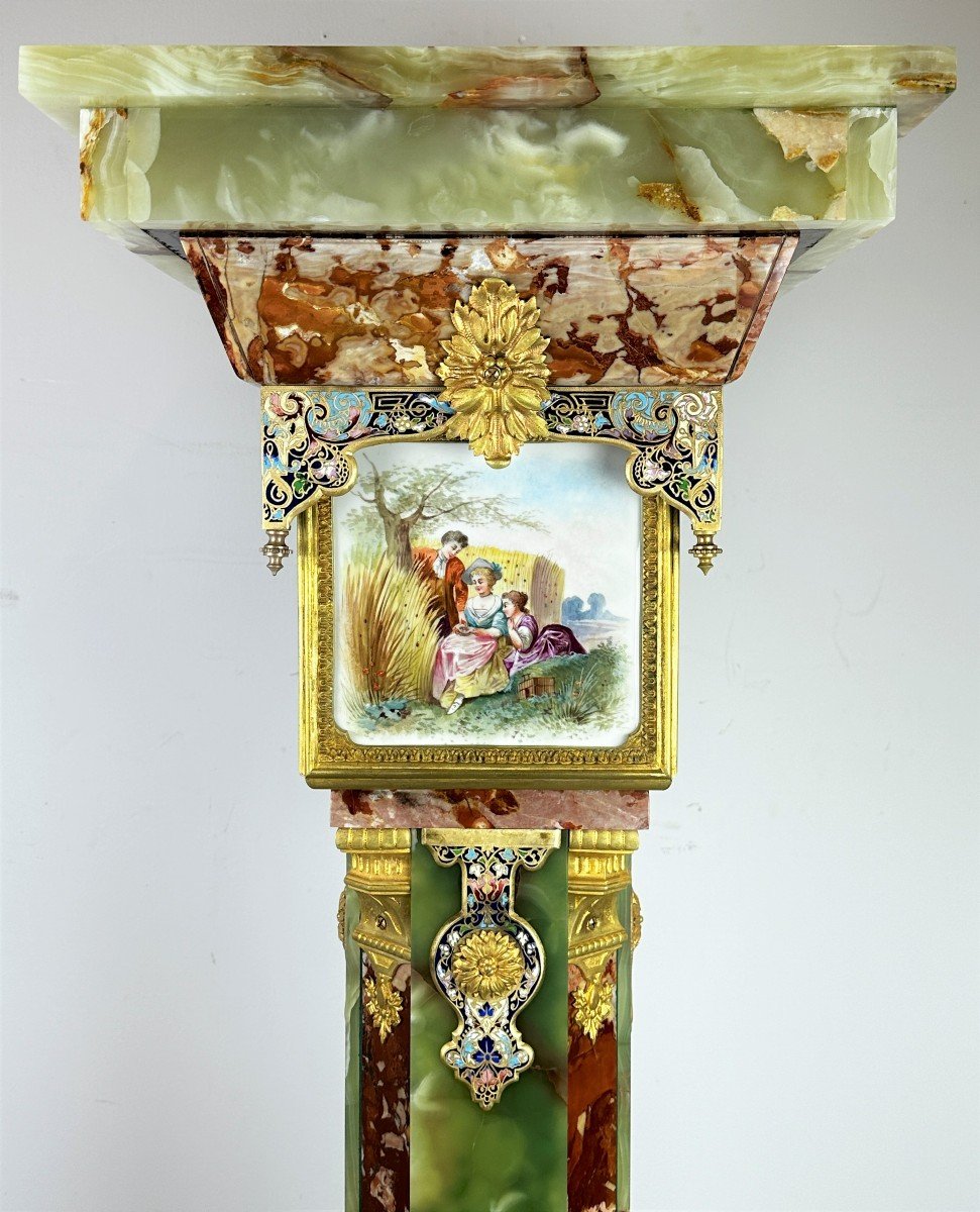 Column Ionyx And Champlevé Enamel With Gilt Bronze Porcelain Plates-photo-2