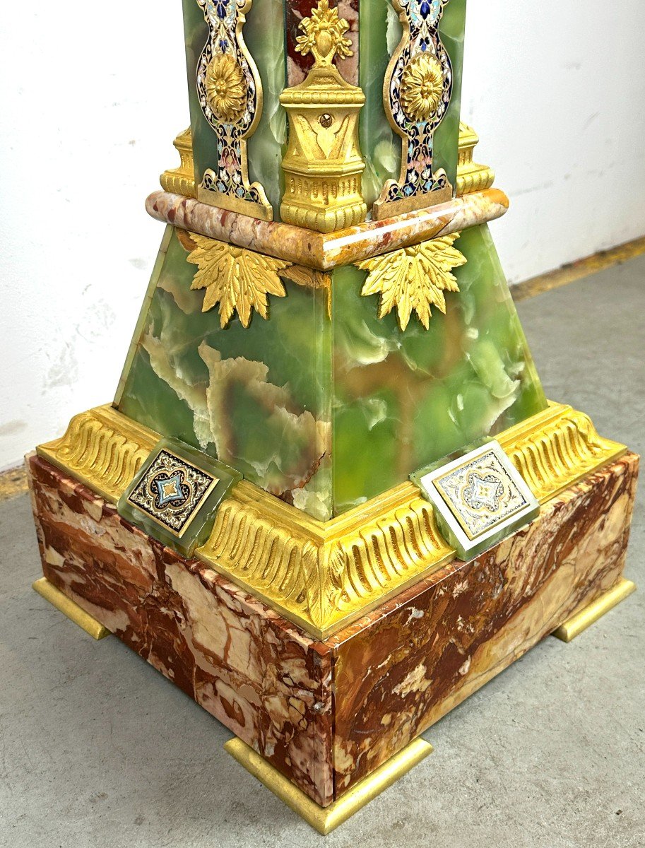 Column Ionyx And Champlevé Enamel With Gilt Bronze Porcelain Plates-photo-4