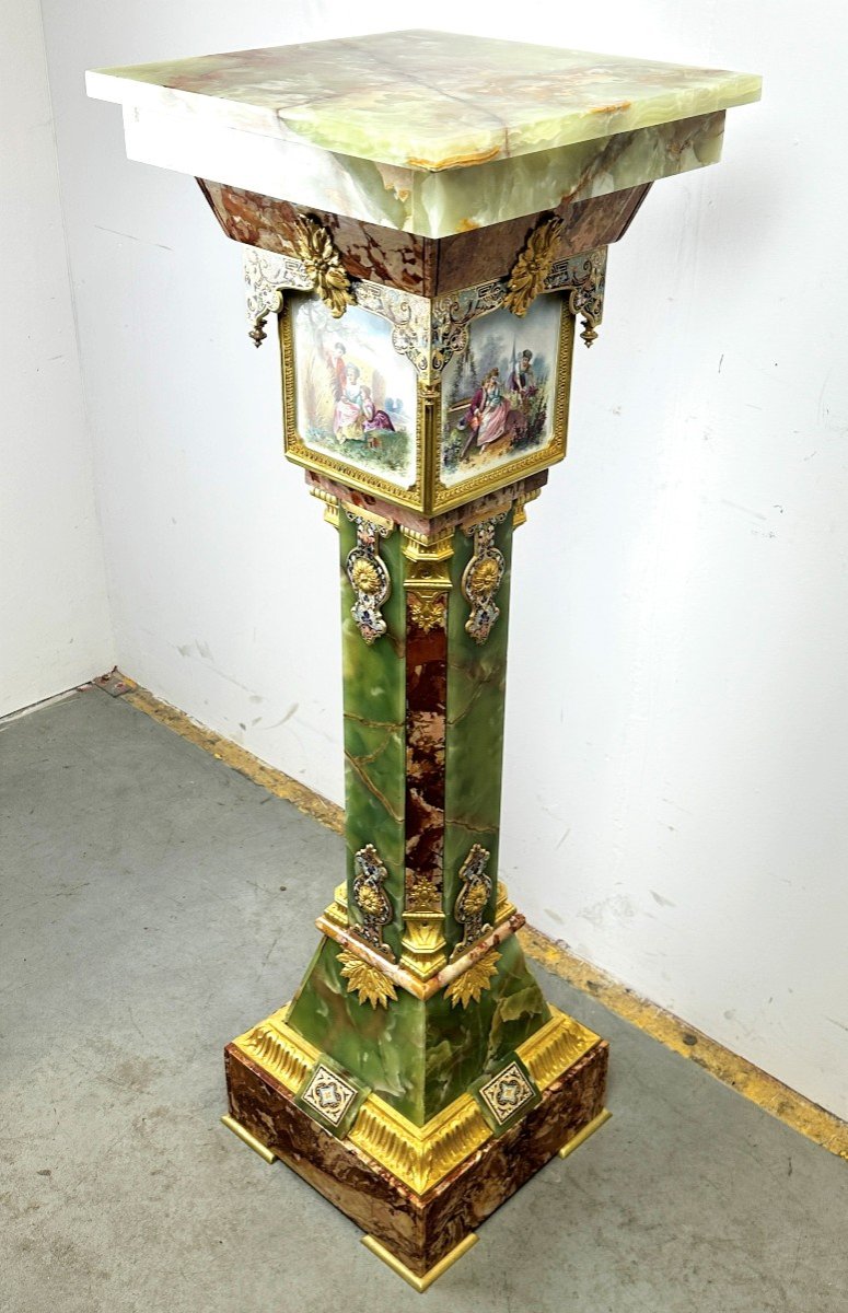 Column Ionyx And Champlevé Enamel With Gilt Bronze Porcelain Plates-photo-3