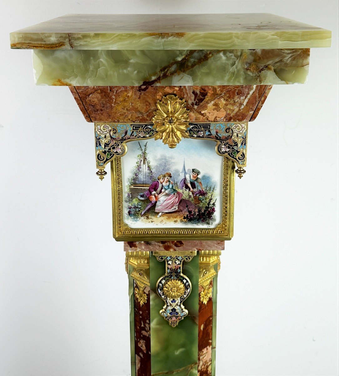 Column Ionyx And Champlevé Enamel With Gilt Bronze Porcelain Plates-photo-7