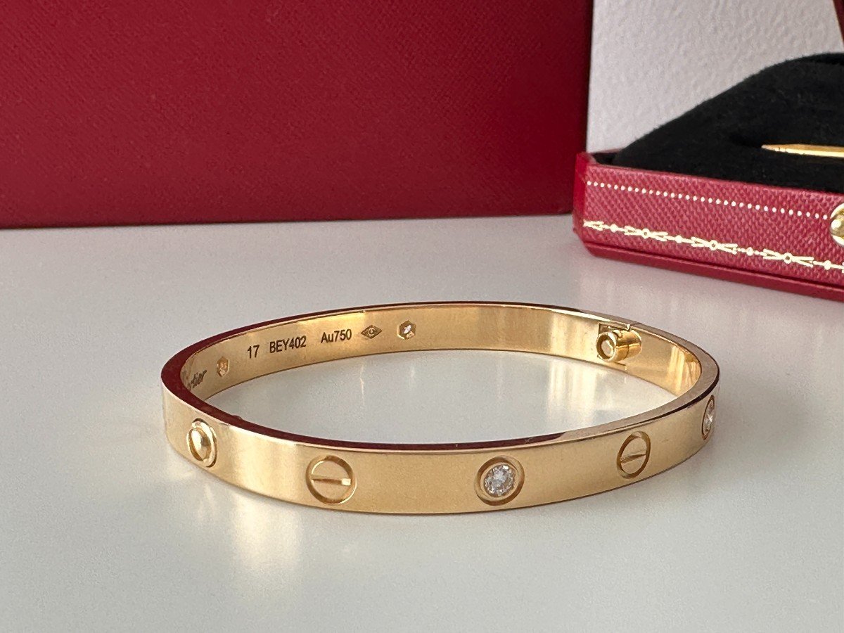 Cartier Love Bracelet En Or Jaune 18k Avec 4 Diamants NOUVEAU-photo-4