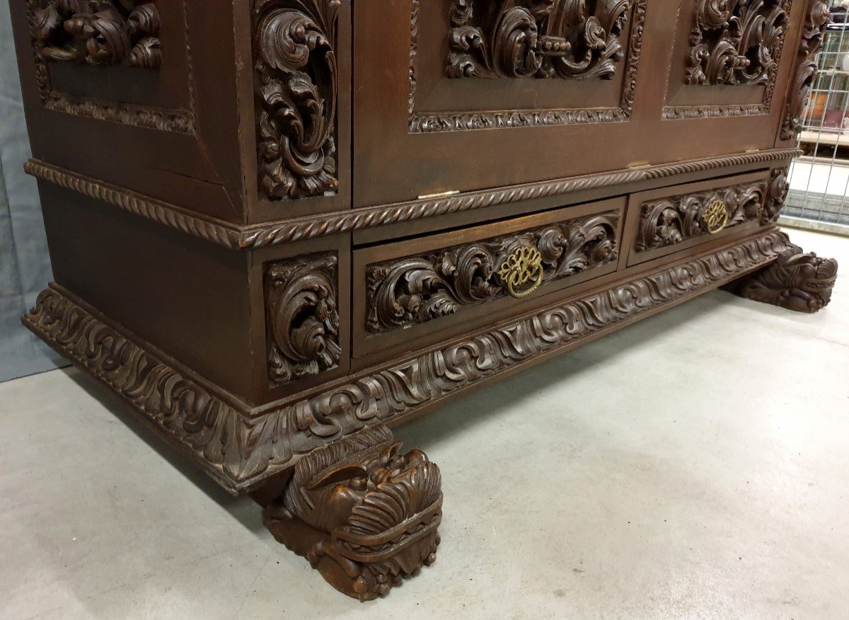 19th Century Neorenesance Carved Chest-photo-1