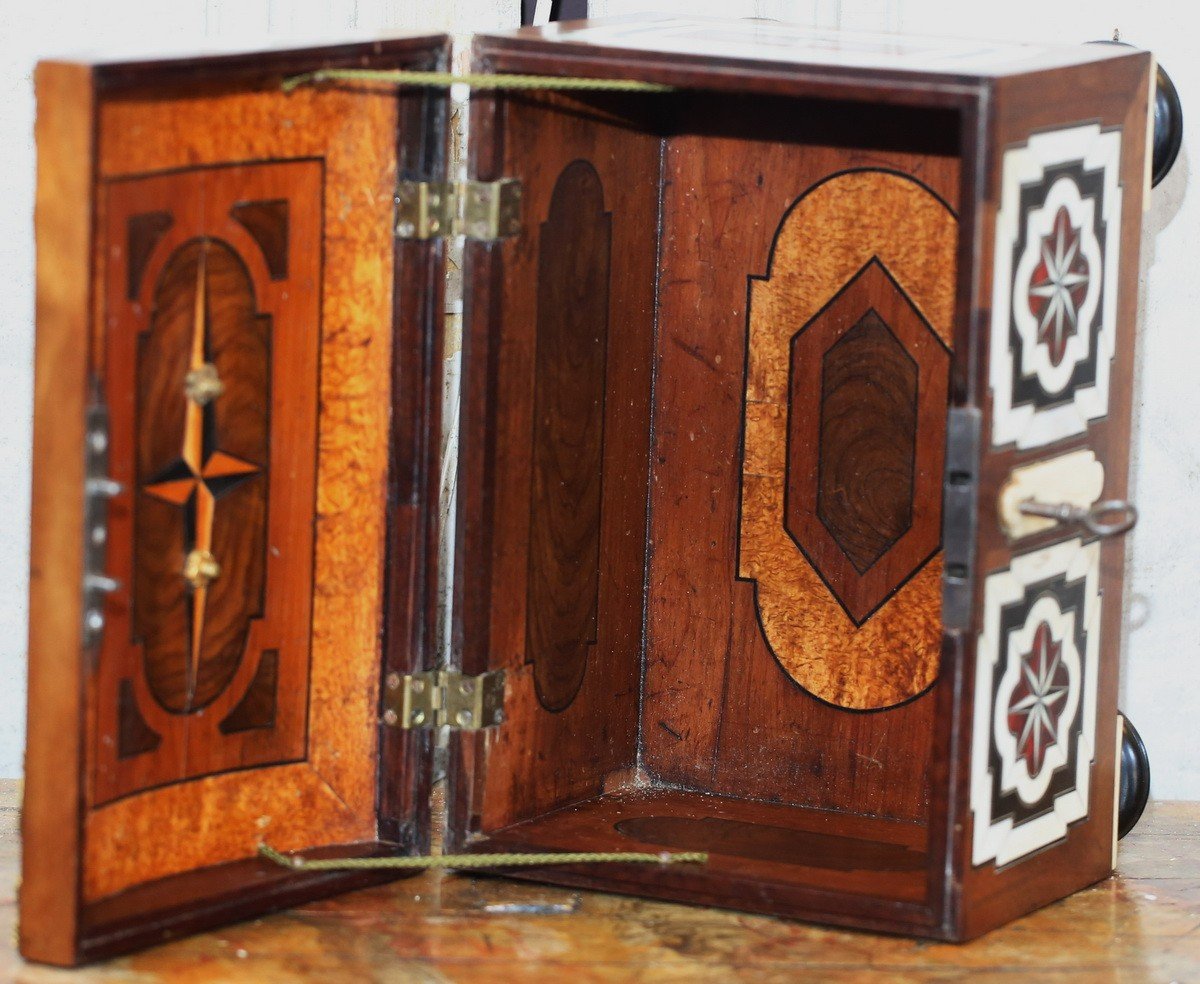 Small Louis XIV Period Box In Wood Marquetry, Tortoiseshell Ivory, Decorated With Gilded Bronzes.-photo-1