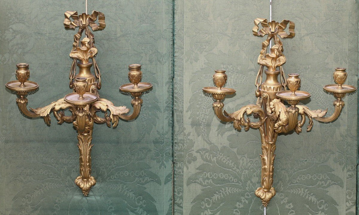 Paire D Appliques De Style Louis XVI, à 3 Bras De Lumière Circa 1880