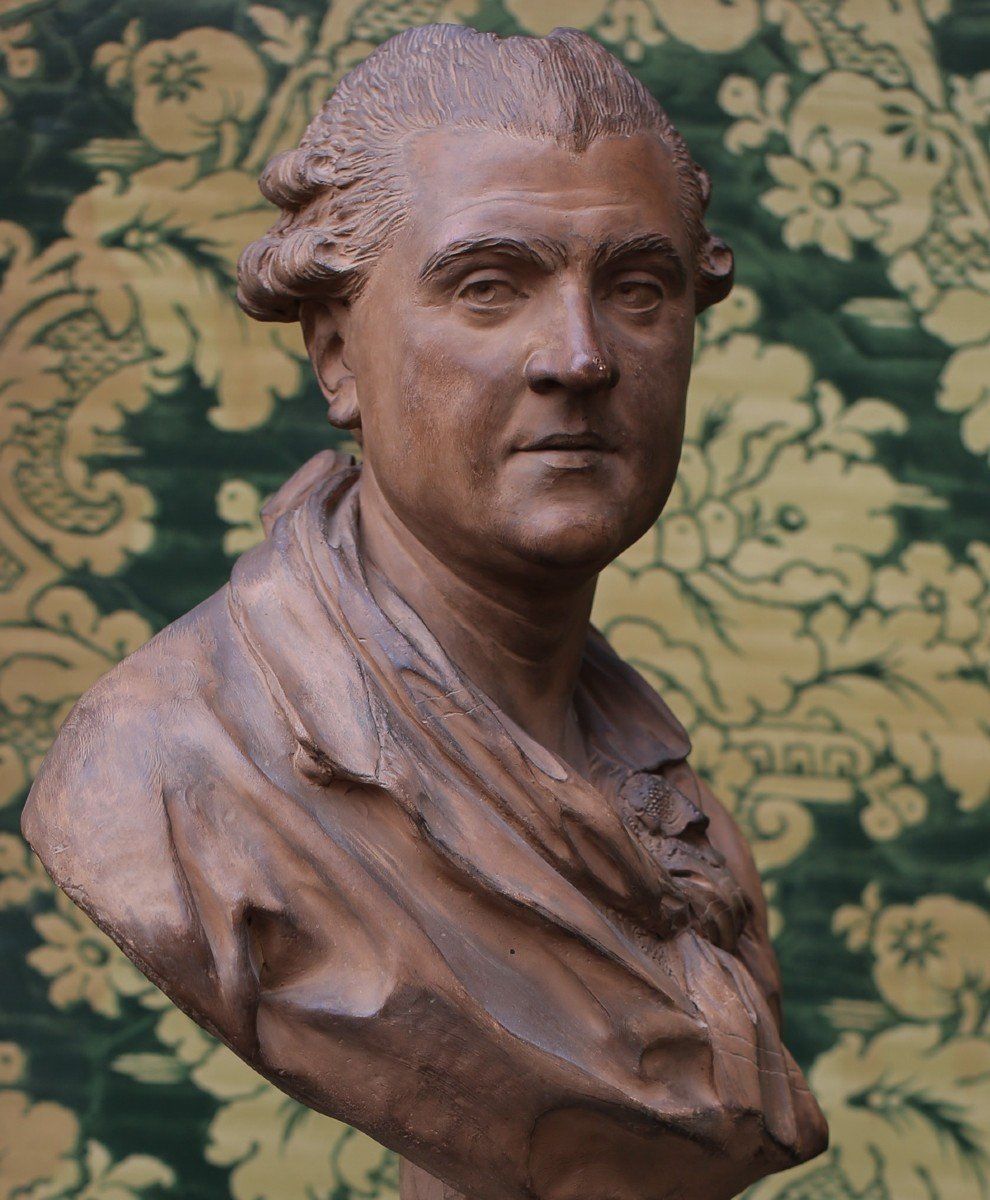 French School, 18th Century, Terracotta Bust Of A Man On A White Marble Pedestal -photo-3