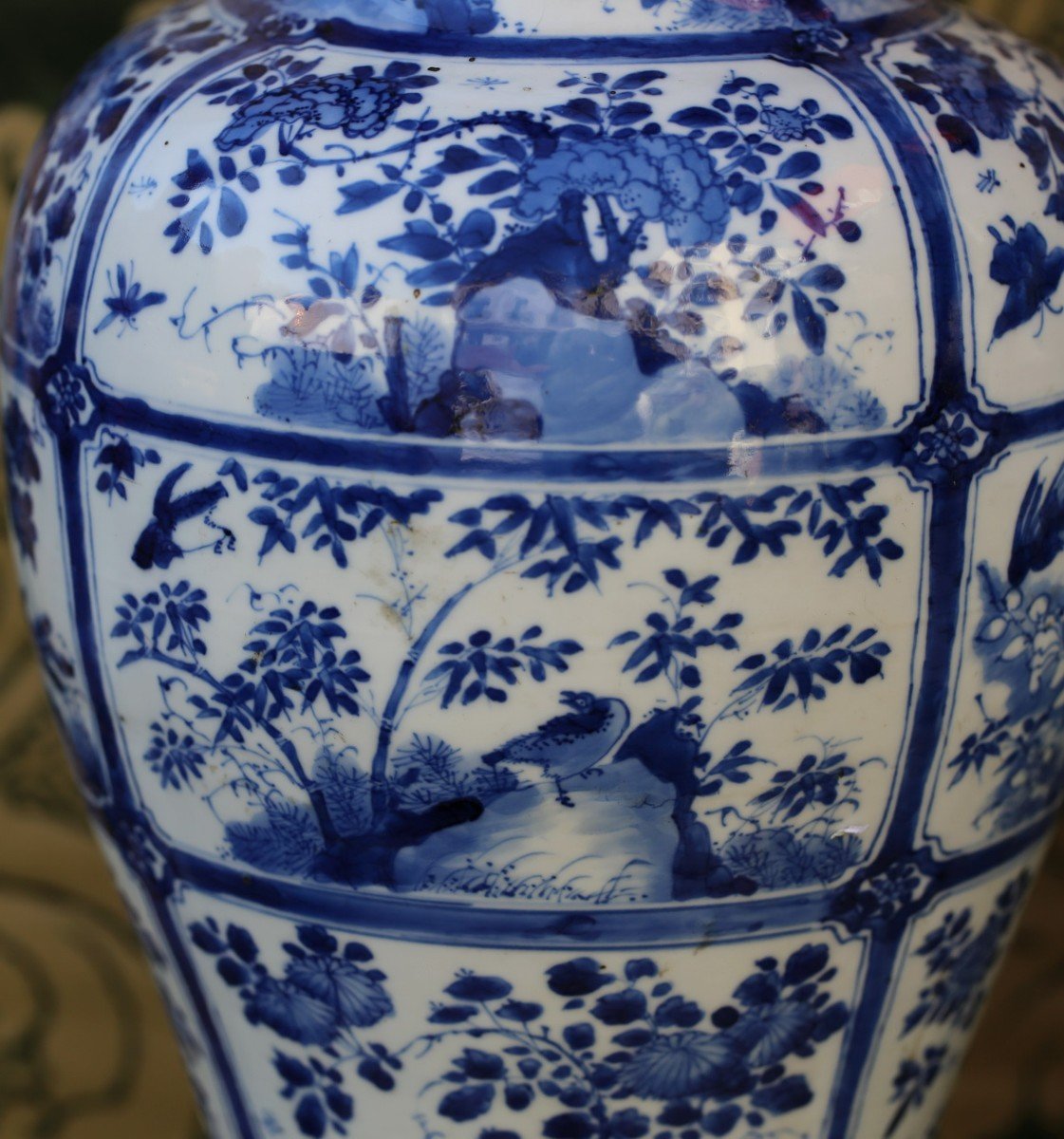 Chine époque Kangxi 1662-1722 Paire De Vases Balustres En Porcelaine Décor Bleu De Fleurs -photo-4