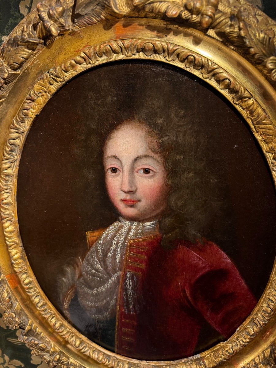 French School Early 18th Century Portrait Of A Young Prince -photo-5