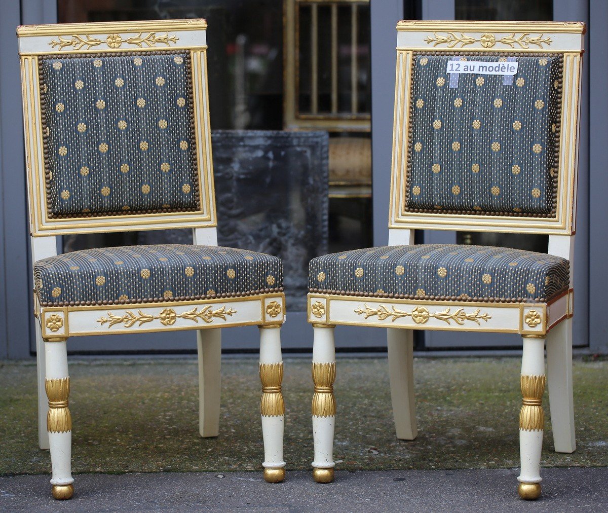 Suite De 12 Chaises De Style Empire En Bois Laqué Et Doré, Modèle Du Château De Fontainebleau.-photo-2