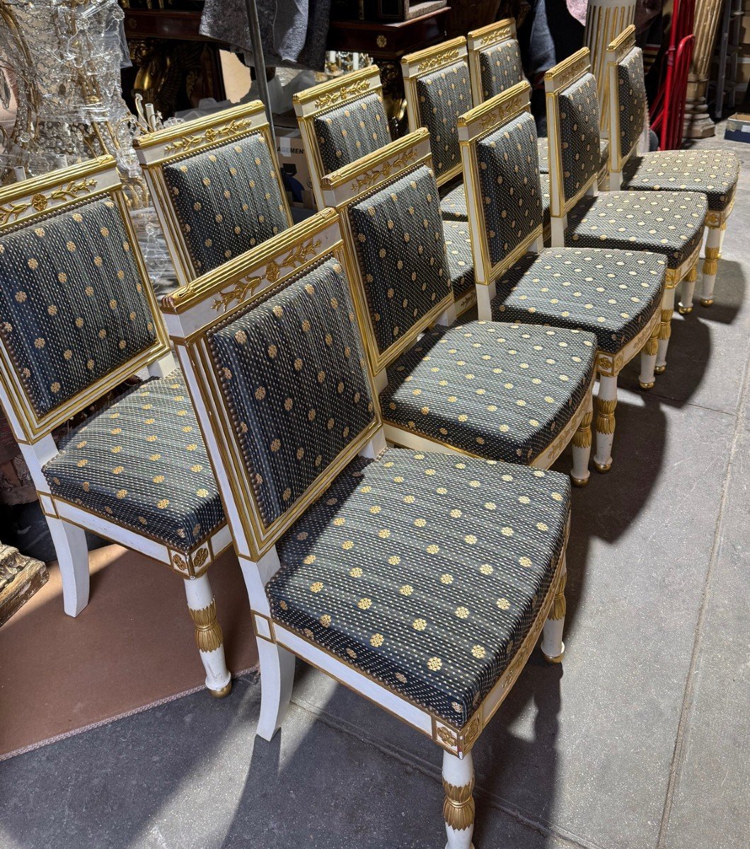 Suite De 12 Chaises De Style Empire En Bois Laqué Et Doré, Modèle Du Château De Fontainebleau.-photo-4