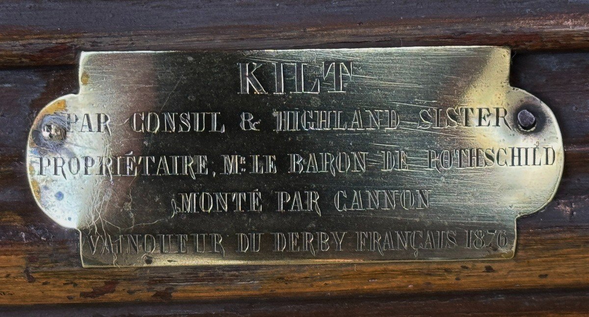 Bronze Plaque Depicting The Kilted Horse (b De Rothschild) And Its Jockey Cannon.-photo-1