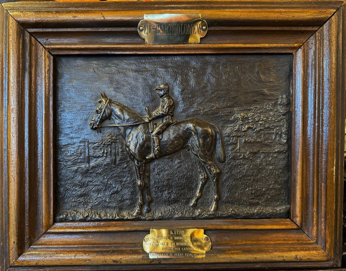 Bronze Plaque Depicting The Kilted Horse (b De Rothschild) And Its Jockey Cannon.