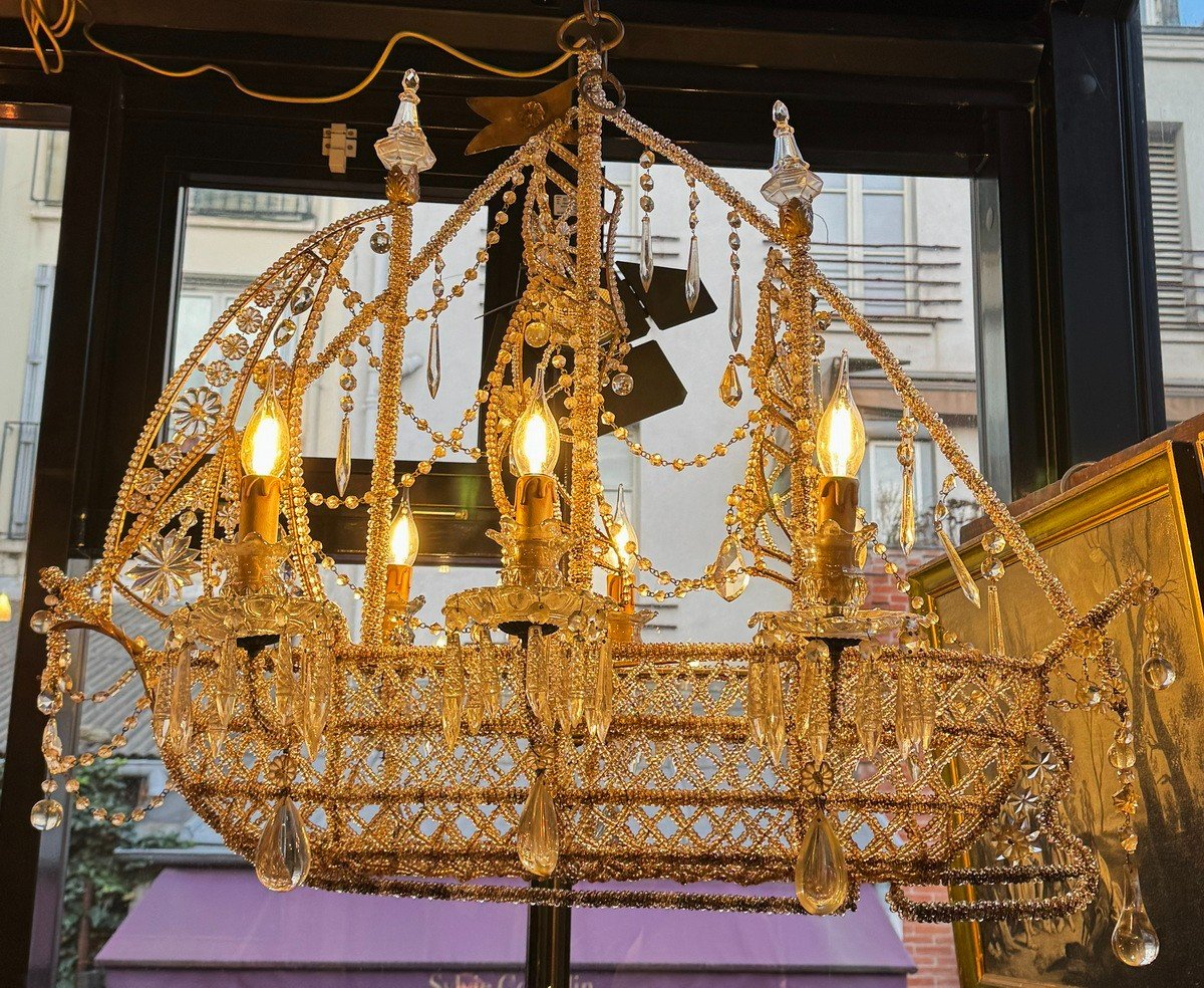 Chandelier In The Shape Of A Vessel With 6 Arms Of Lights, In Metal And Crystals In The Style Of Bagués -photo-2