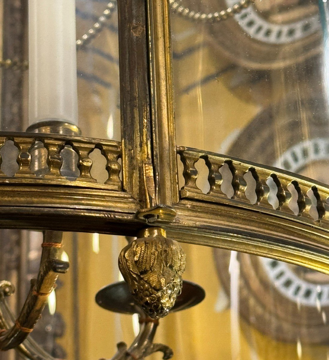 Louis XVI Style Gilt And Chiseled Bronze Lantern, Early 20th Century-photo-2