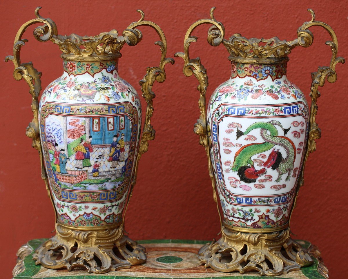 Pair Of Canton Vases, Gilt Bronze Frame Nineteenth Time