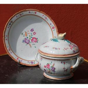 Round Terrine And Its Porcelain Display Dish From The India Company XVIII Time