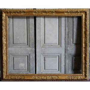 Eighteenth Century, Large Frame In Golden And Carved Wood
