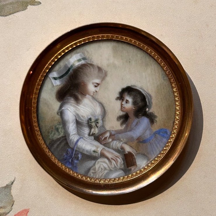 Miniature Ovale Peinte à La Gouache Sur Ivoire, "Mère et fille", XVIII Siècle 