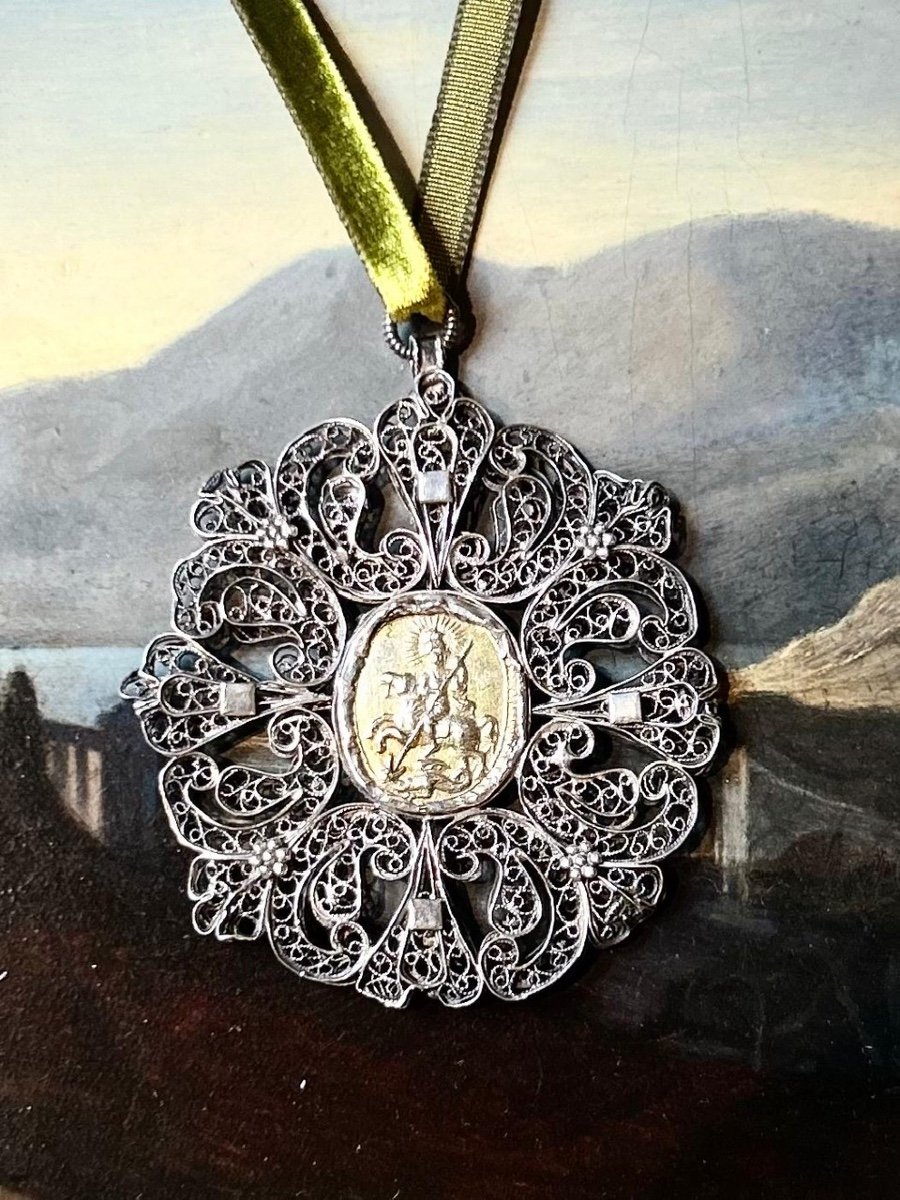 Filigree Silver Pendant, 17th Century-photo-2