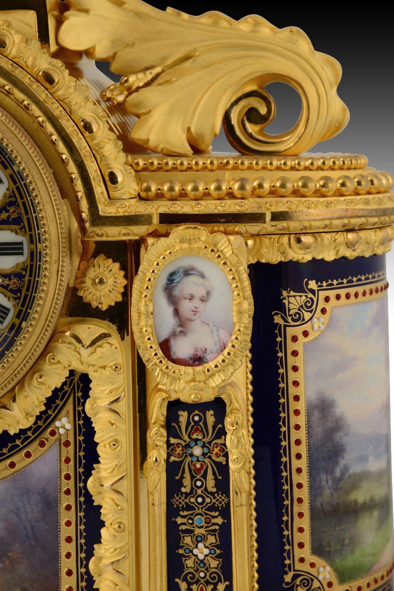 Clock Set. Porcelain And Gilt Bronze. France, 19th Century.-photo-3