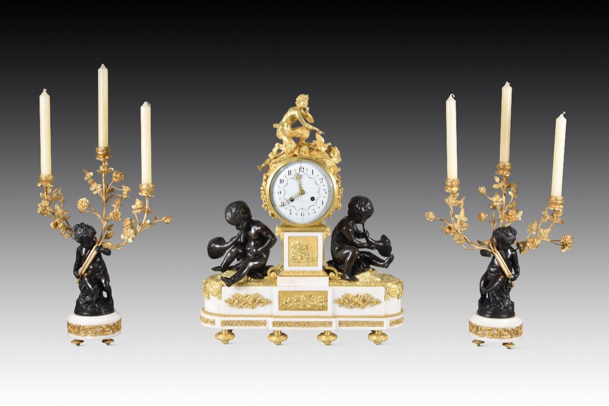 Horloge Et Garniture De Candélabre.  Raingo Frères, Aaria, Clodion. Paris, France,  XIXe Siècle