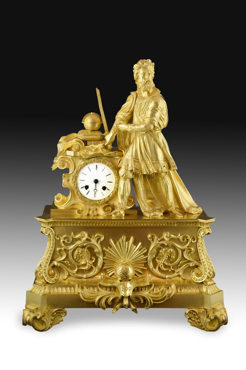 Horloge De Table. Bronze Doré. XIXe Siècle. 