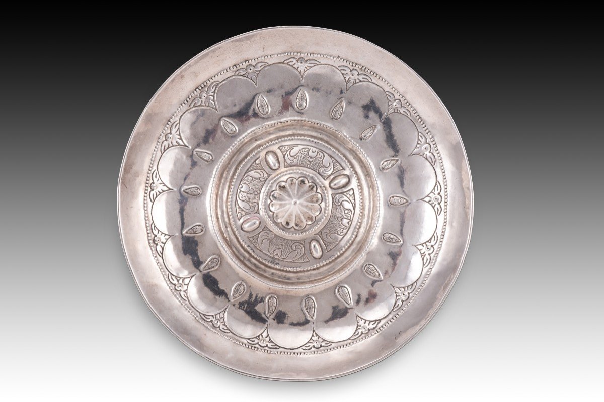 Wine Tasting Cup. Silver. Probably Navarre, Spain, Circa 1700. 