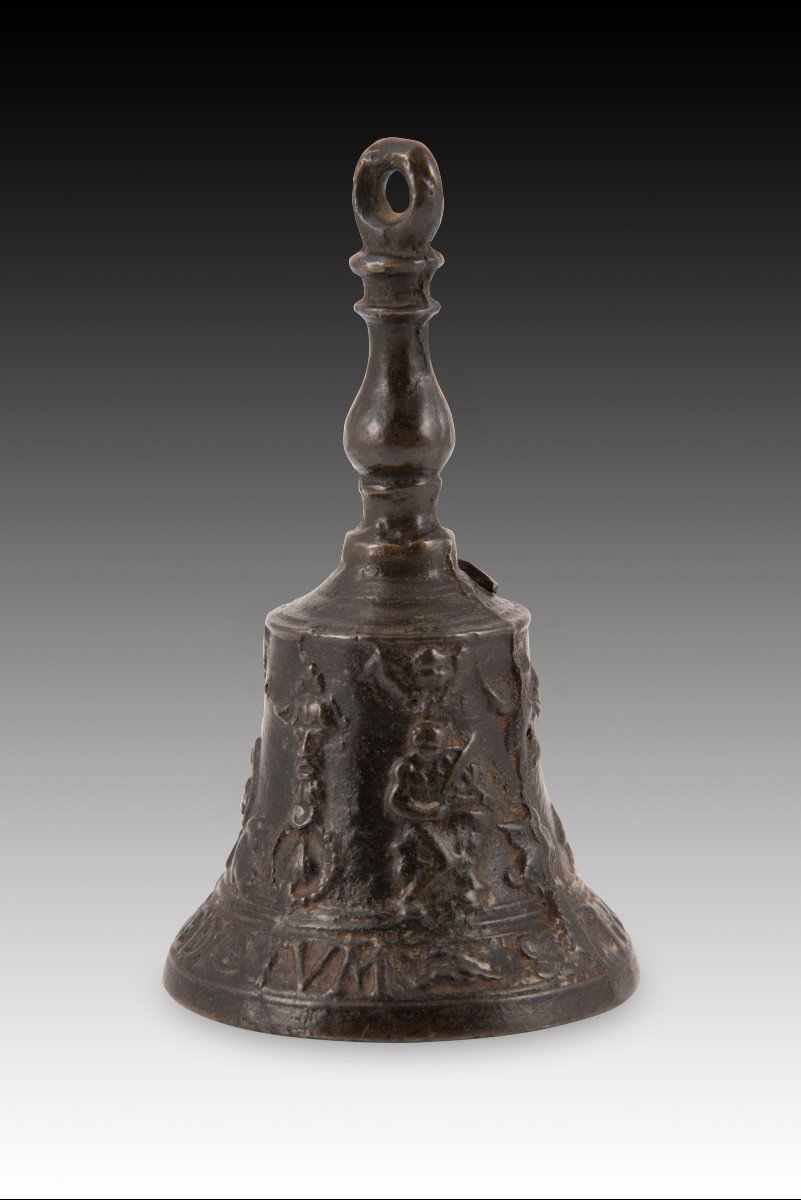 Hand Bell Or Bell, “from Malinas”. Bronze. 16th Century. 